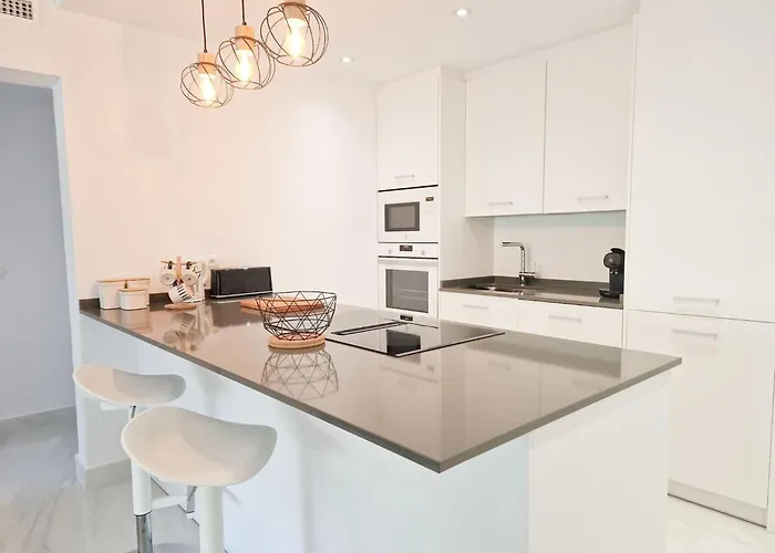 Appartement Modern Two Bedroom In Pueblo Cortes Del Golf Benahavis Estepona